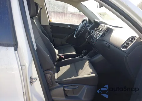 2013 Volkswagen Tiguan S z USA, uszkodzony, nr VIN WVGAV7AX9DW531514